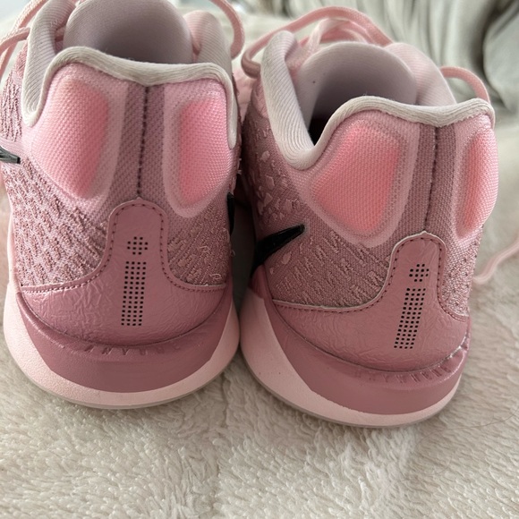 Nike Sabrina 2 “Pink Foam” - Picture 8 of 10